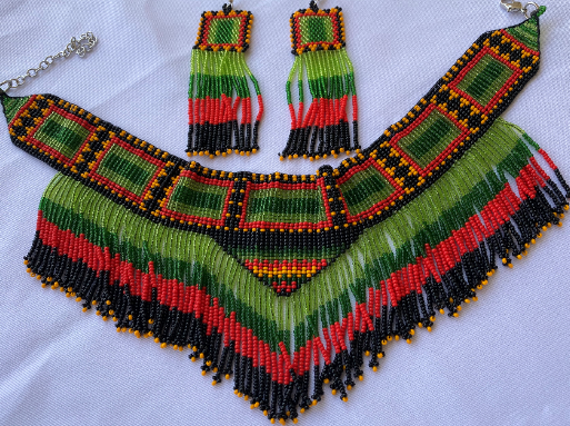 loom-beaded-choker